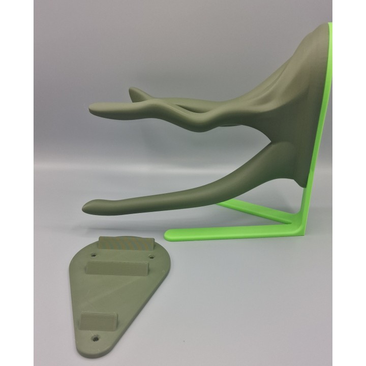 UK made 3D printed branch for vivarium enrichment